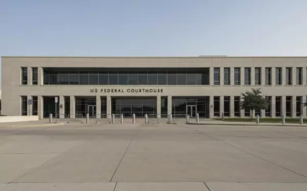 Суд в Техасе остановил депортацию ключевого свидетеля ICE